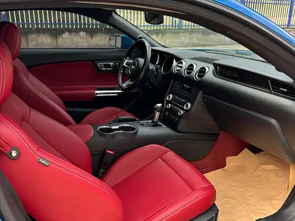 Ford Mustang 2022