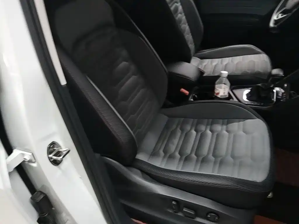 Volkswagen Tiguan X 2023 — фото 25