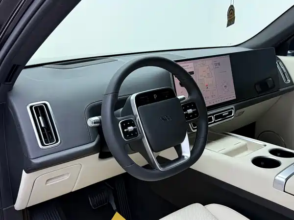 Li Auto L7 2023