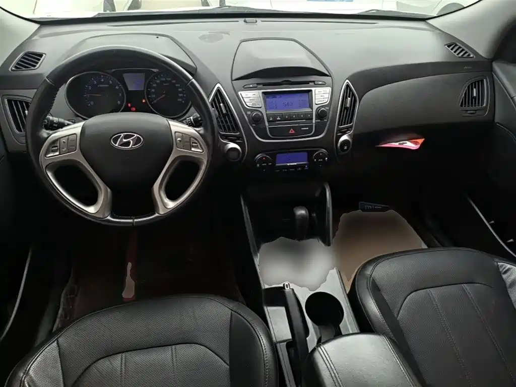 Hyundai ix35 2016 — фото 10