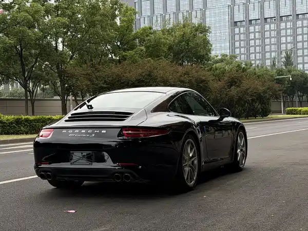 Porsche 911 2013