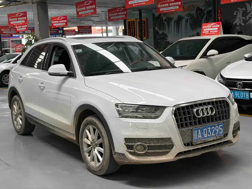 Audi Q3 2014