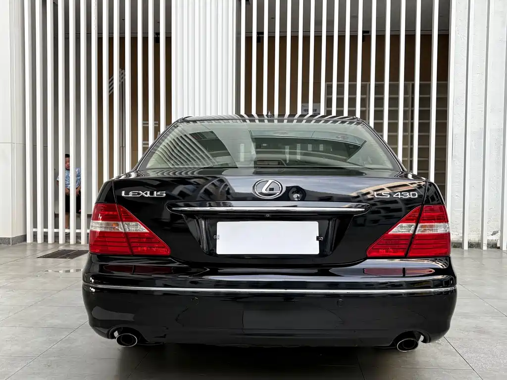 Lexus LS 2005 — фото 16