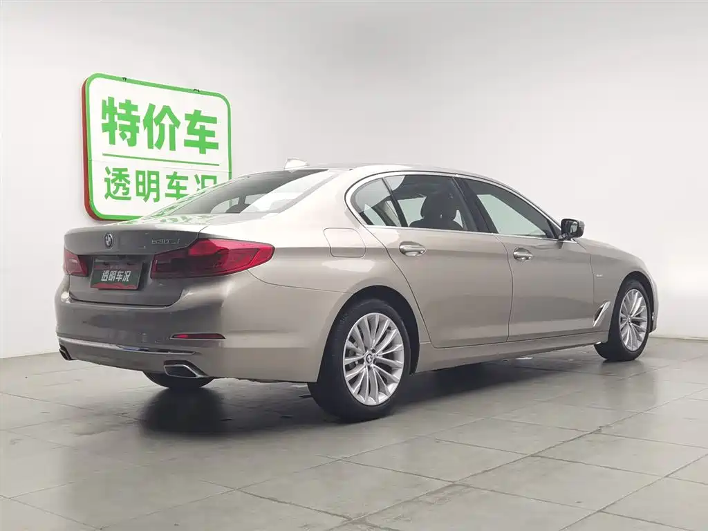 BMW 5 Series 2018 — фото 2