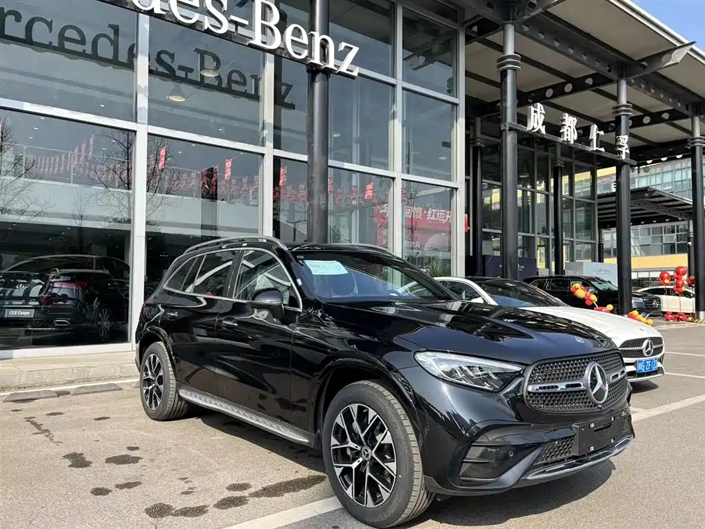 Mercedes-Benz GLC EV — фото 3