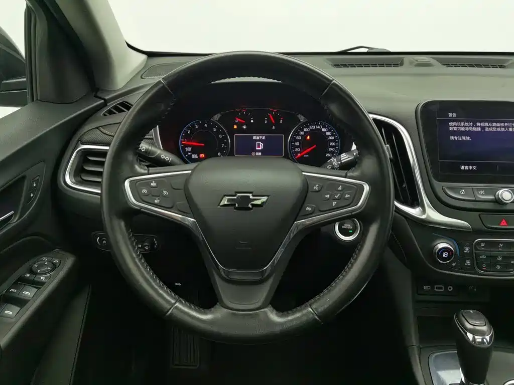 Chevrolet Equinox 2019 — фото 11