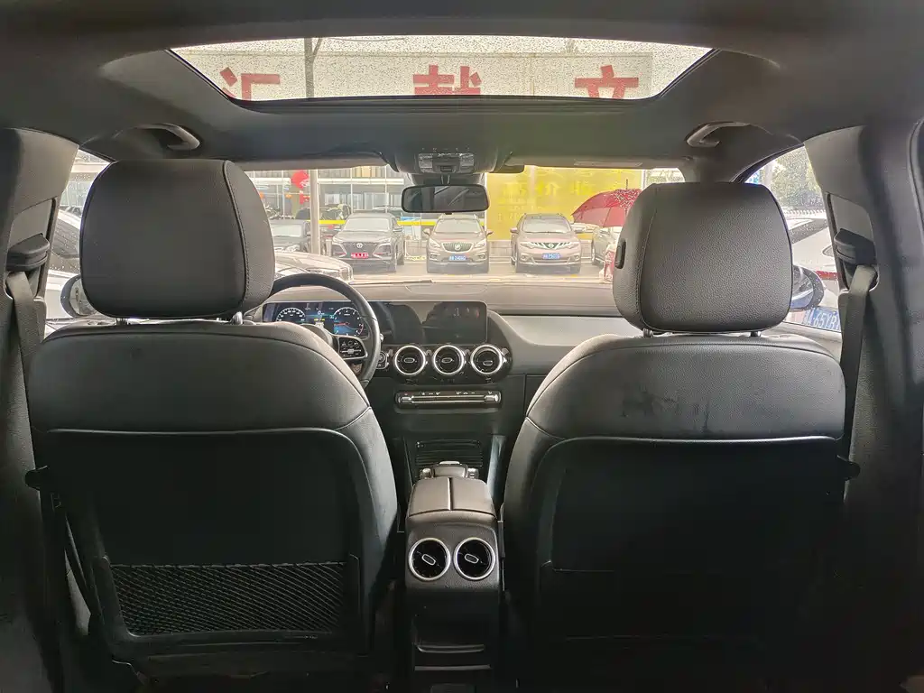 Mercedes-Benz GLA 2023 — фото 14