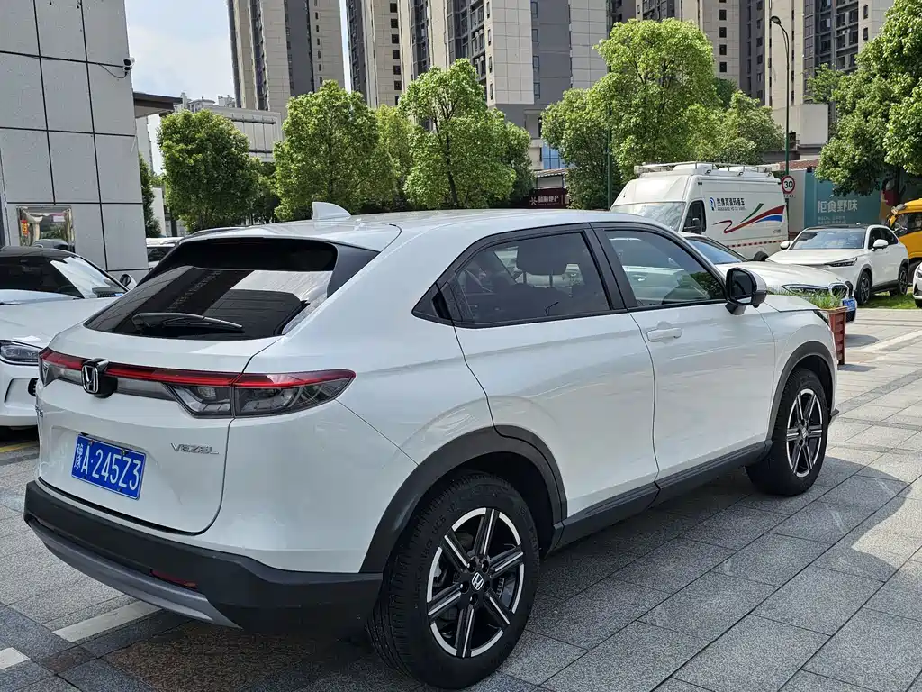 Honda Vezel 2023 — фото 10