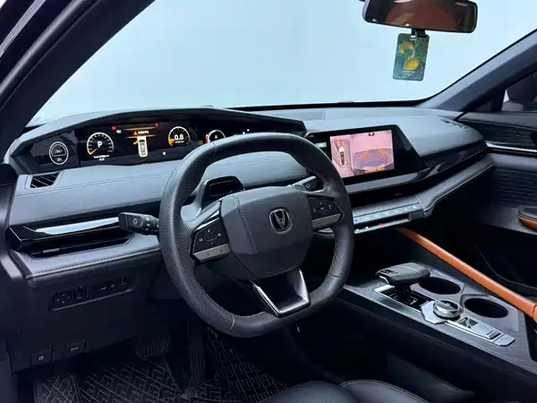 Changan UNI-V 2022