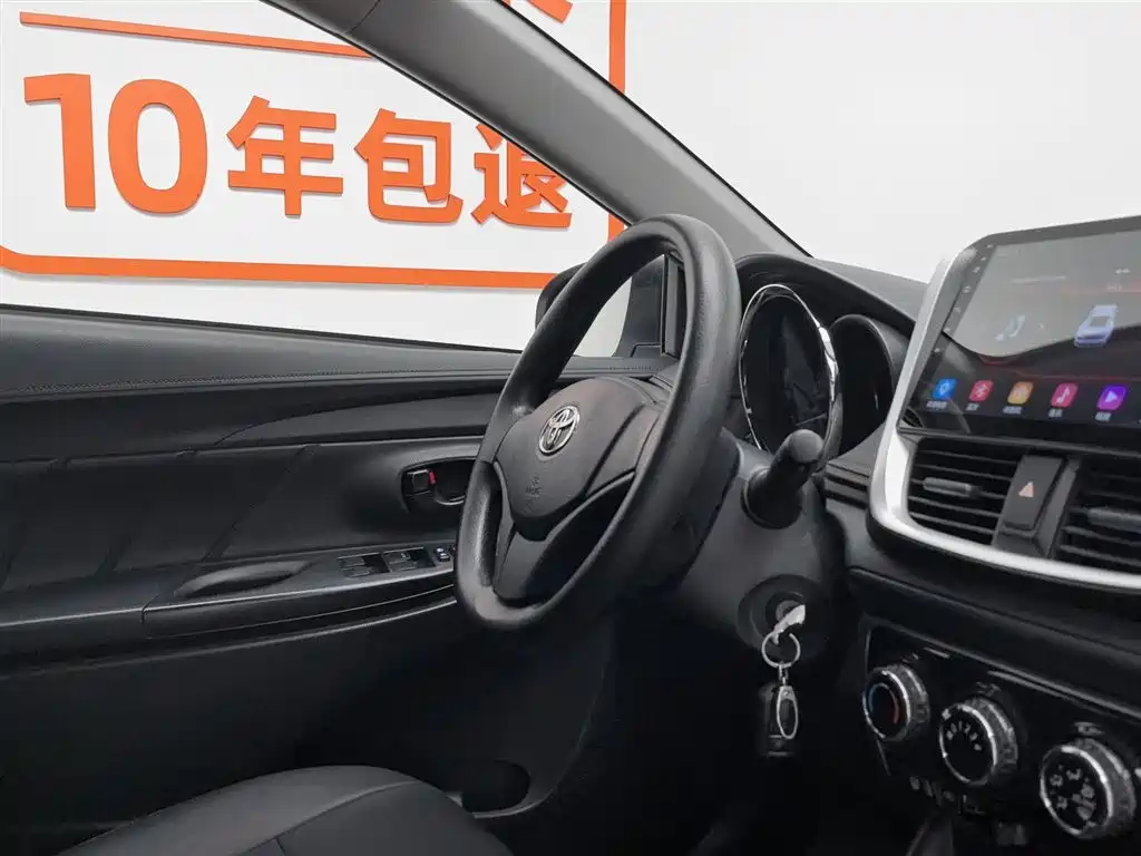 Toyota Yaris L 2018 — фото 22