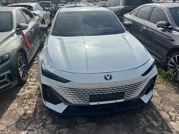 Changan UNI-V 2023