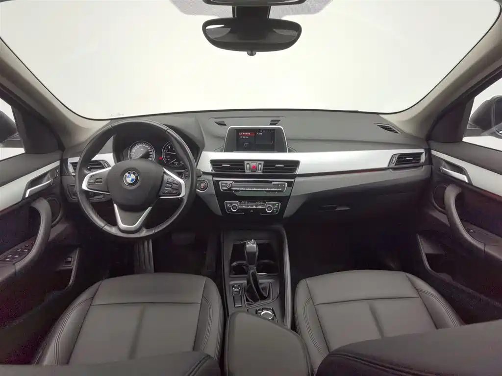 BMW X1 2019 — фото 5
