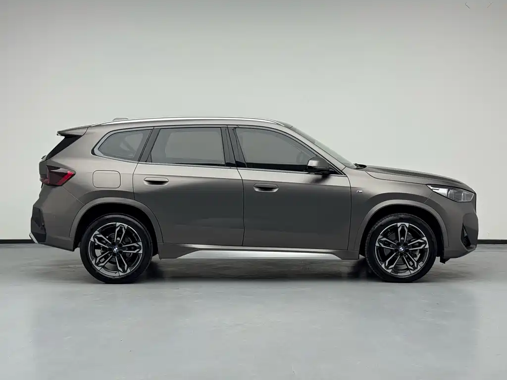 BMW X1 2024 — фото 11