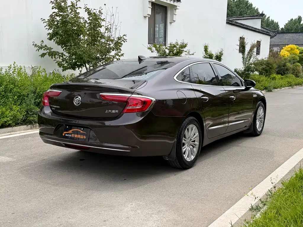 Buick LaCrosse 2017 — фото 6
