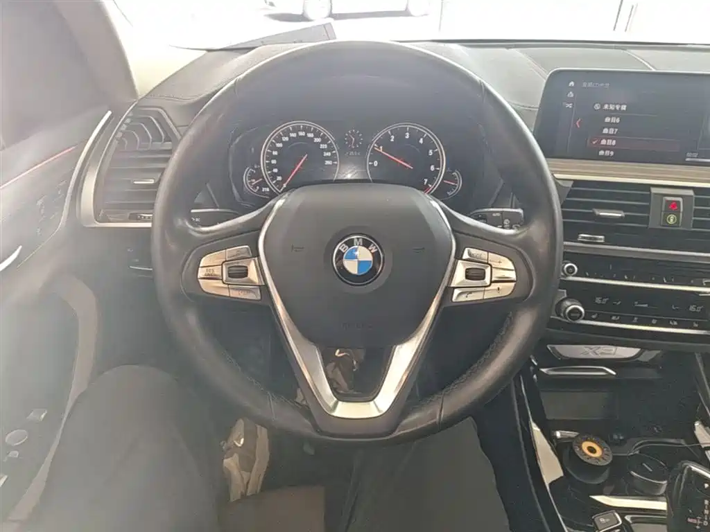 BMW X3 2019 — фото 11