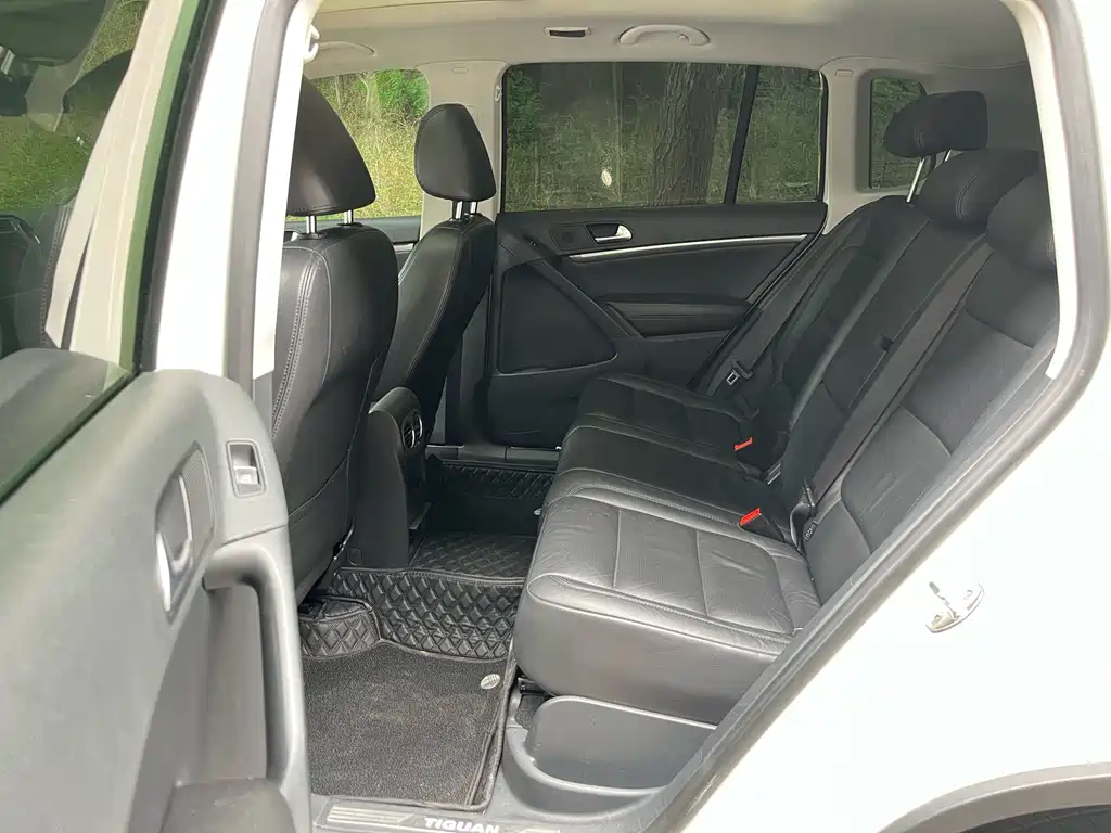 Volkswagen Tiguan 2015 — фото 14