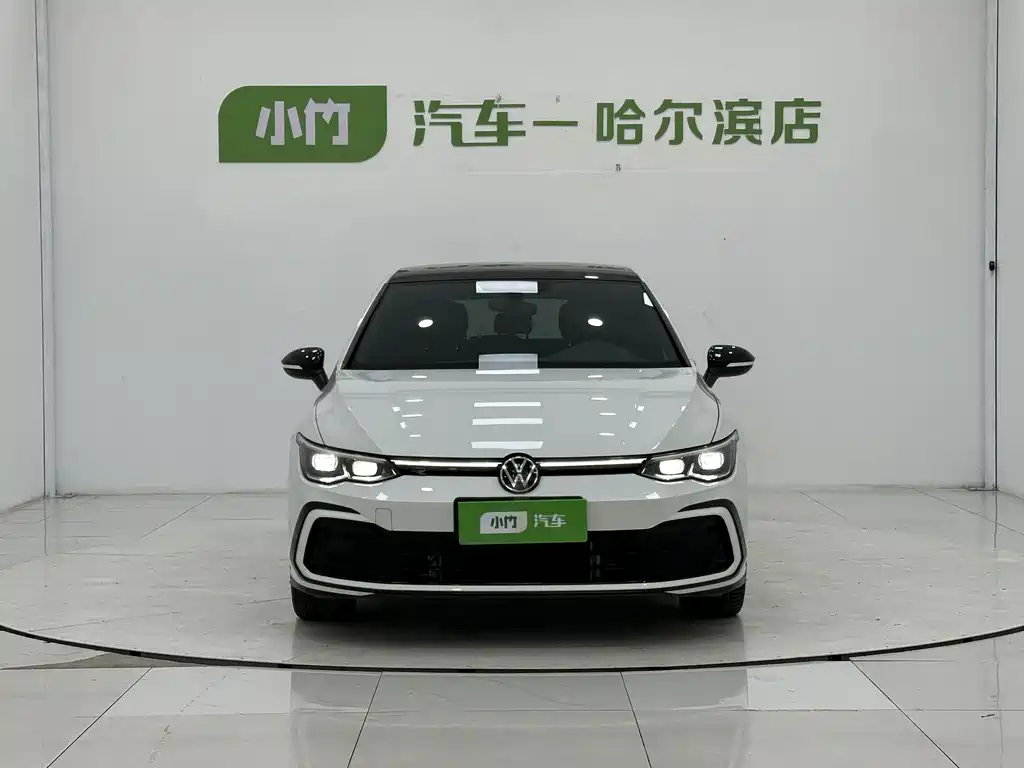 Volkswagen Golf 2023