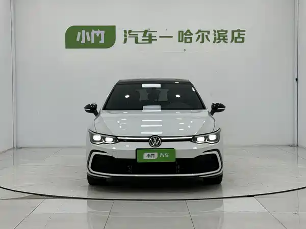 Volkswagen Golf 2023