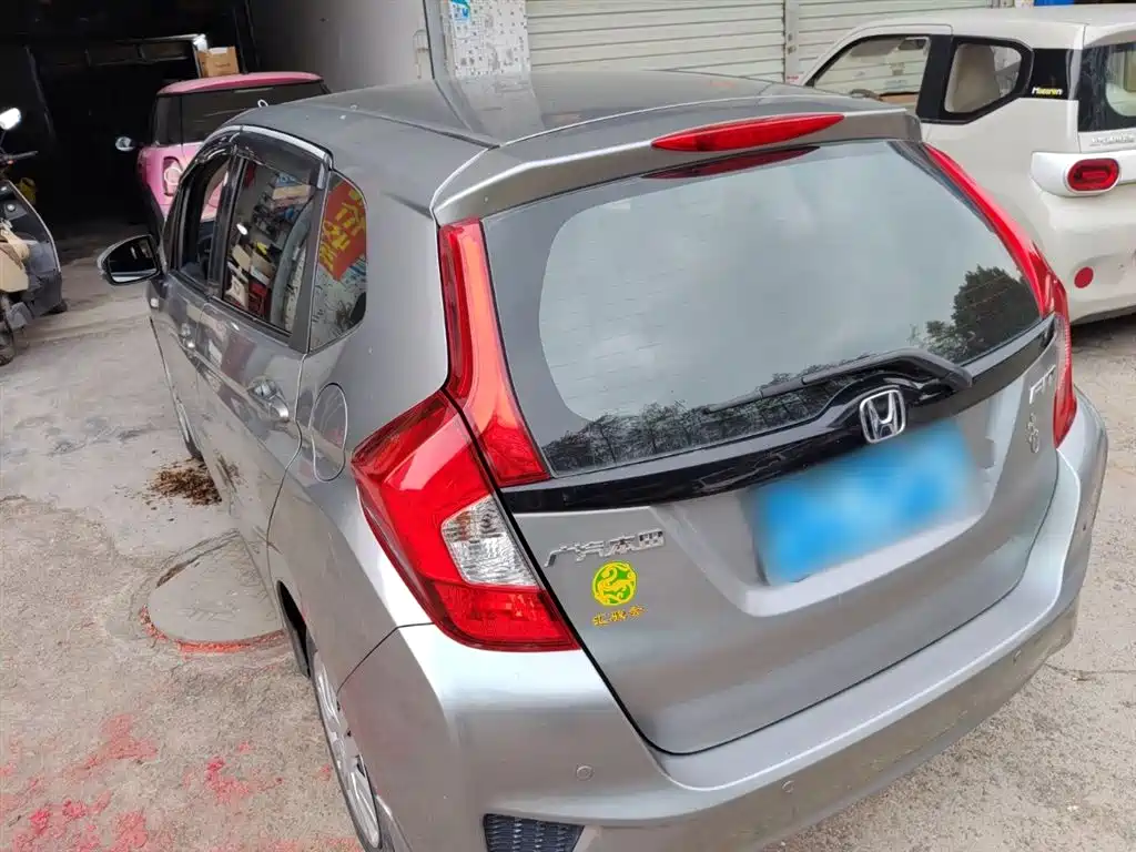 Honda Fit 2015 — фото 5