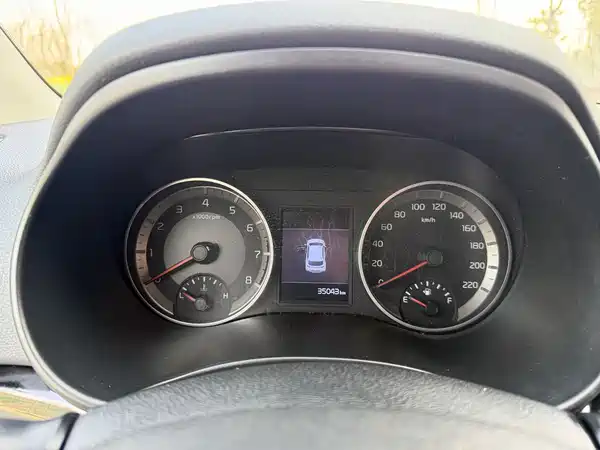 Kia KX1 2019