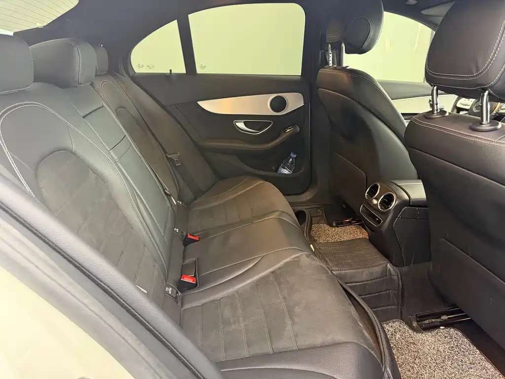 Mercedes-Benz C-Class 2020 — фото 13