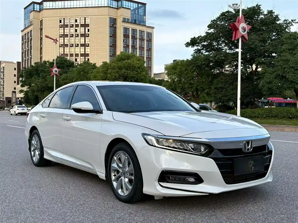 Honda Accord 2021 — фото 4