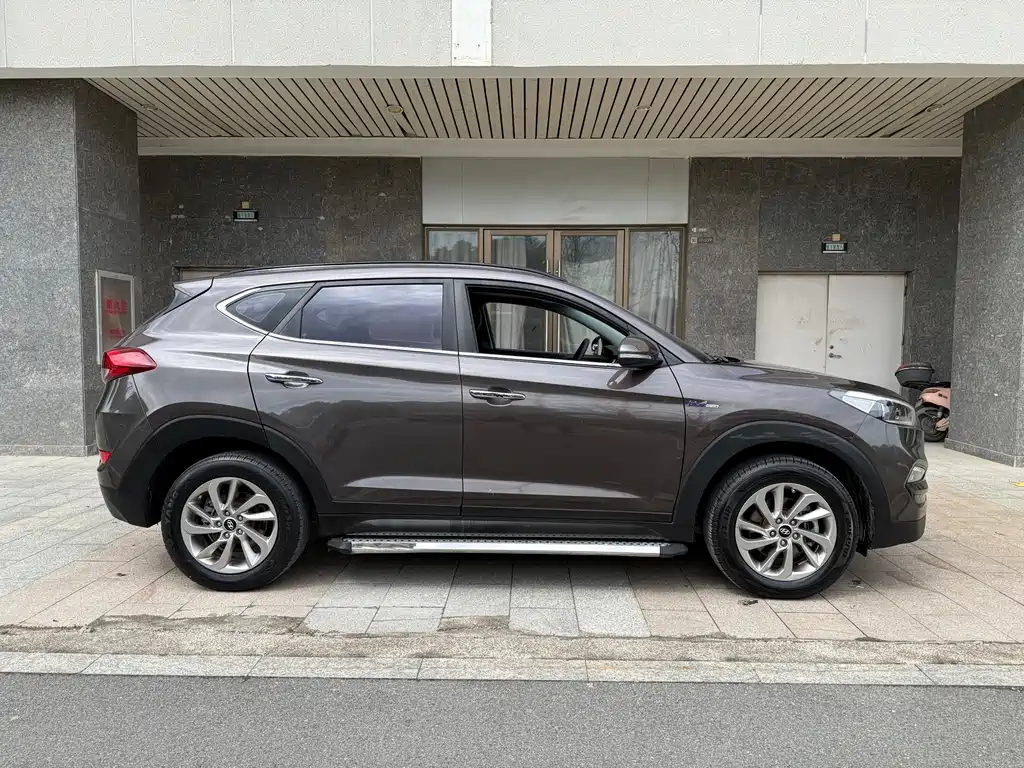 Hyundai Tucson 2017 — фото 5