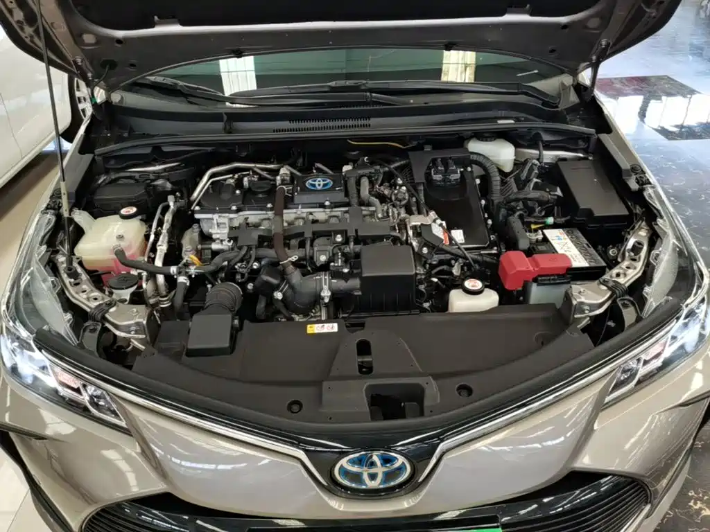 Toyota Corolla 2021 — фото 16