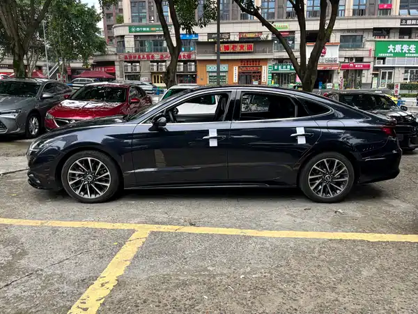 Hyundai Sonata 2021