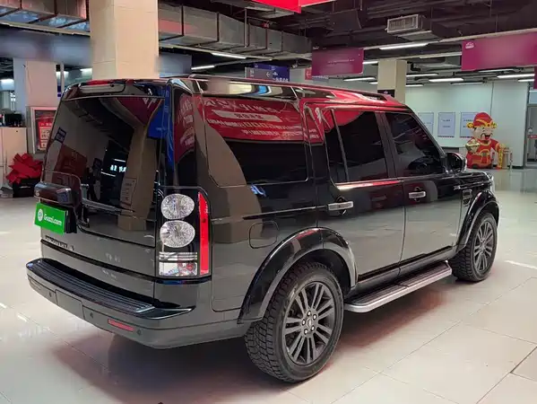 Land Rover Discovery 2016