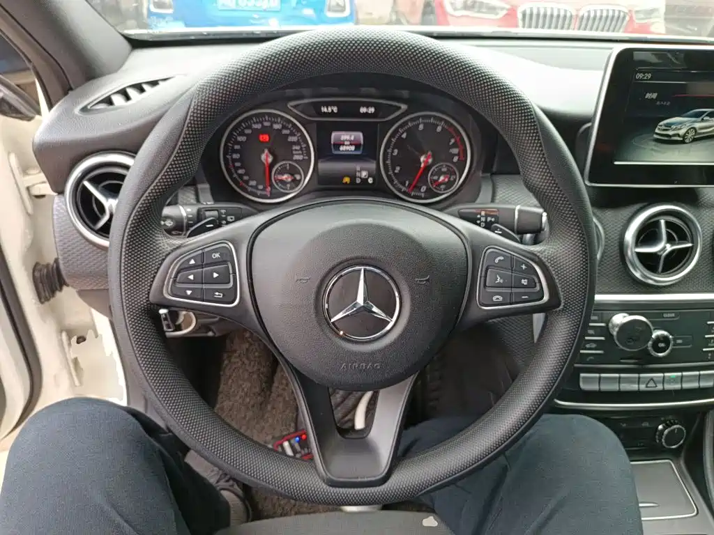 Mercedes-Benz A-Class 2016