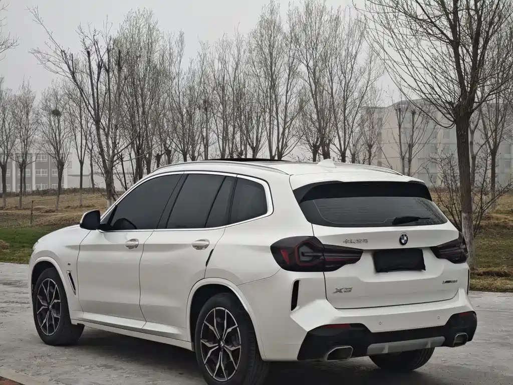BMW X3 2022 — фото 8