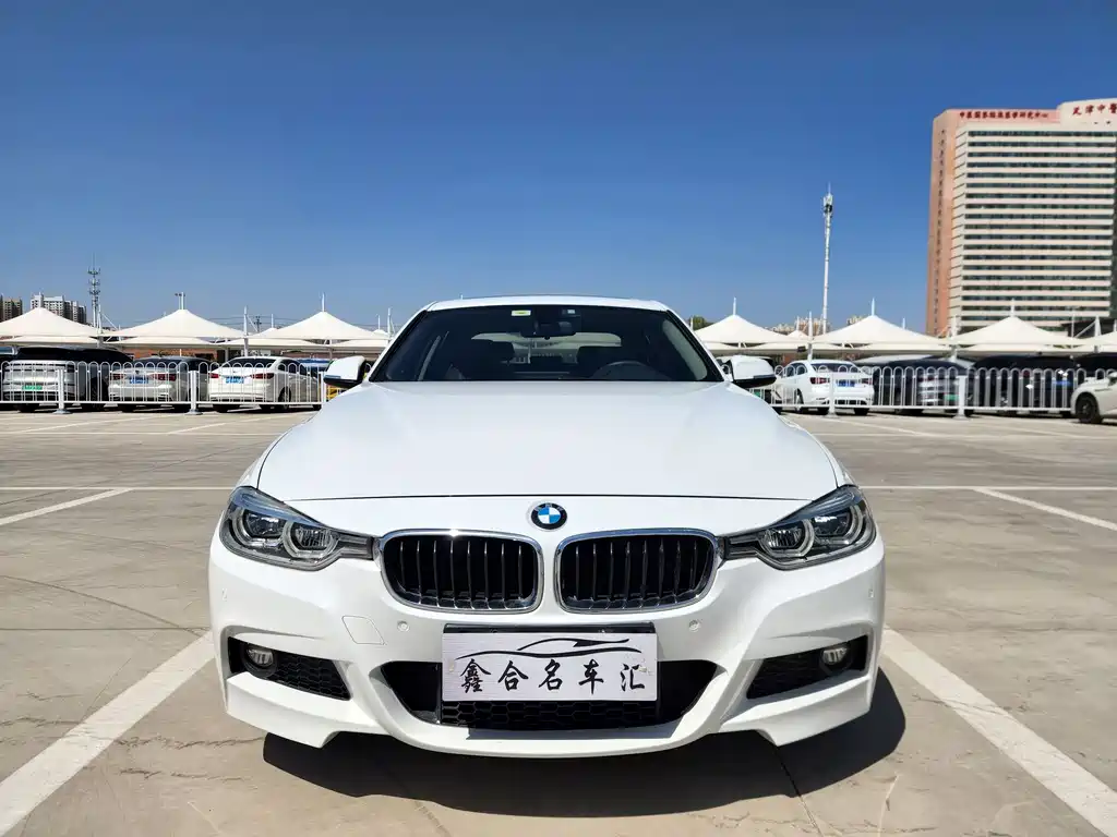 BMW 3 Series 2019 — фото 2