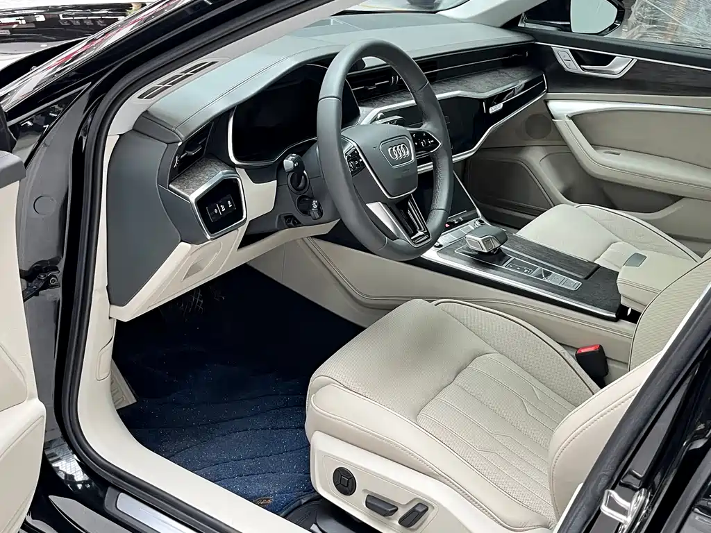 Audi A6L 2021