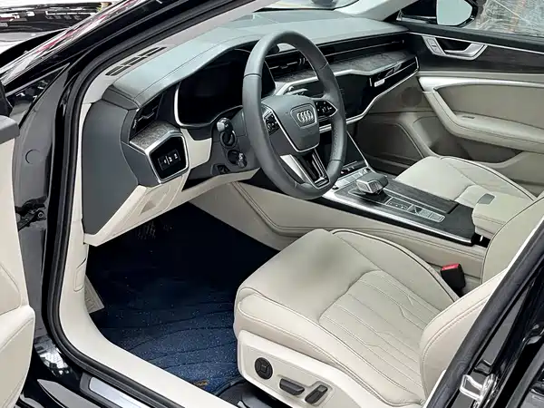 Audi A6L 2021