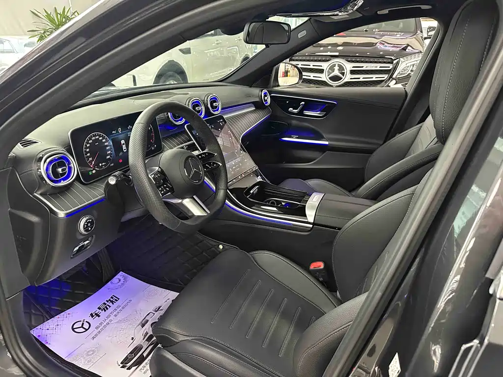 Mercedes-Benz C-Class 2023 — фото 9