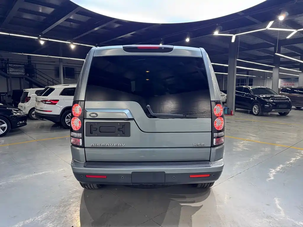 Land Rover Discovery 2015 — фото 22