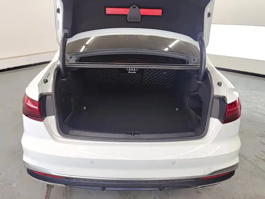 Audi A4L 2022