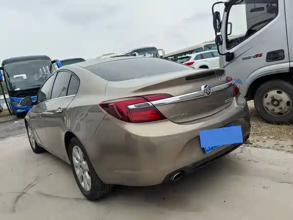Buick Regal 2016