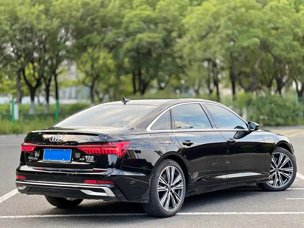 Audi A6L 2023 — фото 9