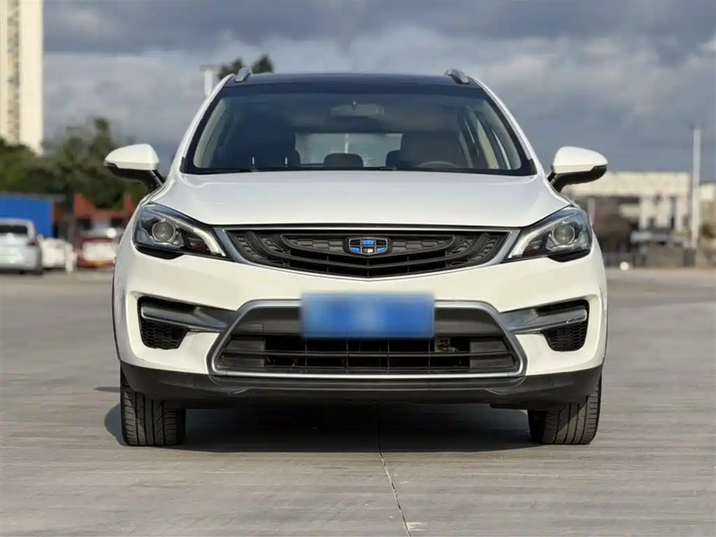 Geely Emgrand GS 2017 — фото 16