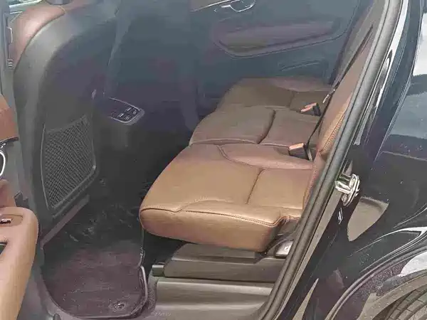 Volvo XC90 2021