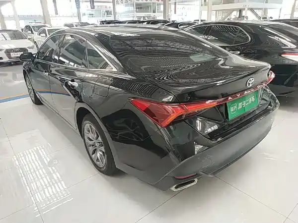Toyota Avalon 2022