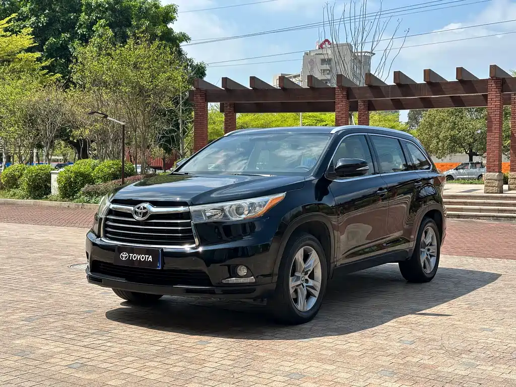 Toyota Highlander 2016 — фото 2