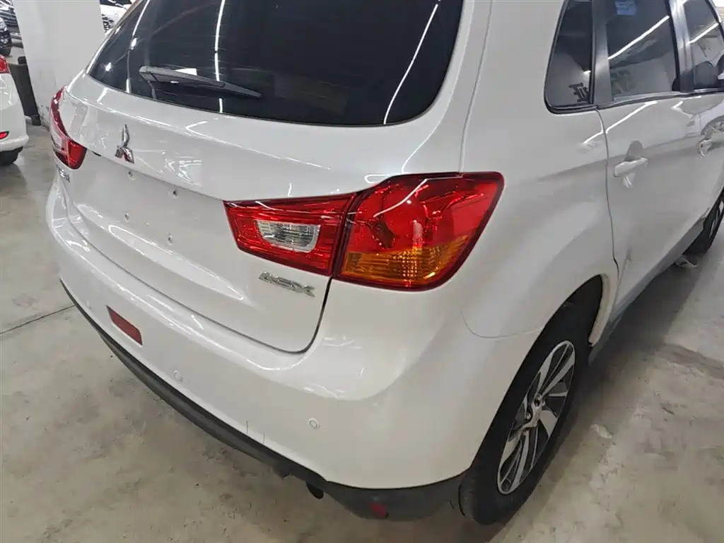 Mitsubishi ASX 2017 — фото 8