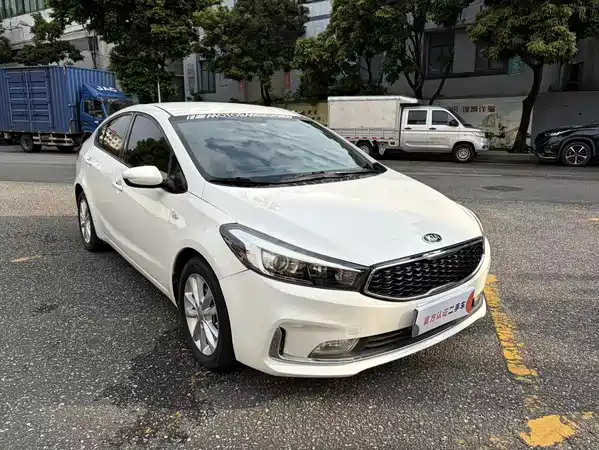 Kia K3 2017