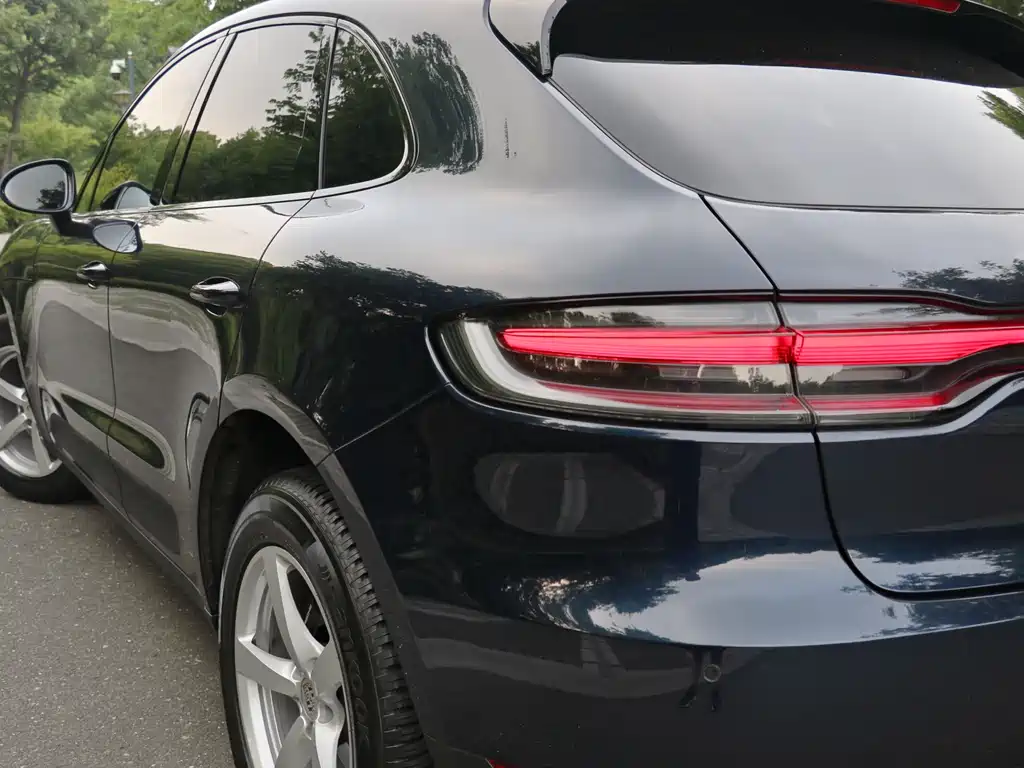 Porsche Macan 2021 — фото 8