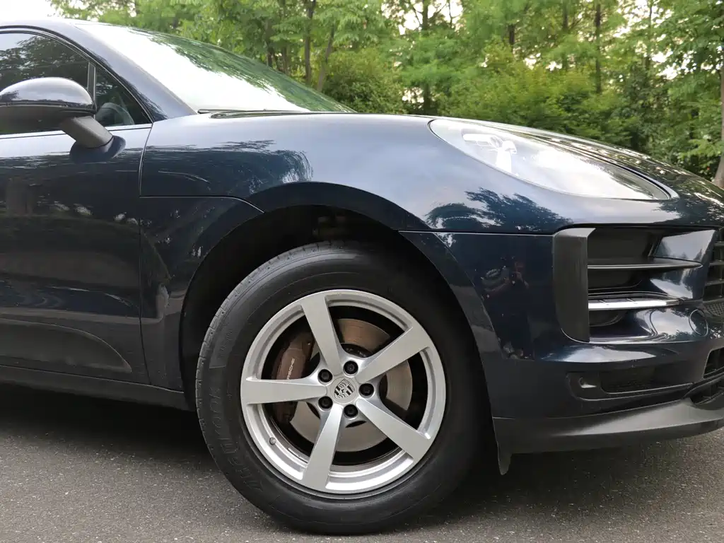 Porsche Macan 2021 — фото 10