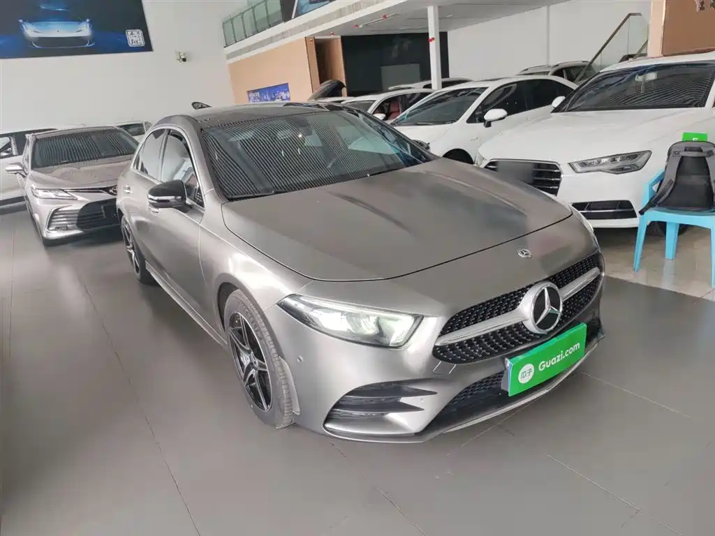 Mercedes-Benz A-Class 2019 — фото 4