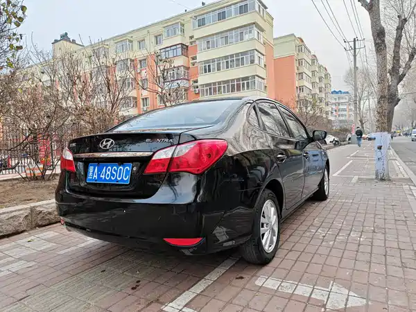 Hyundai Yuedong 2015